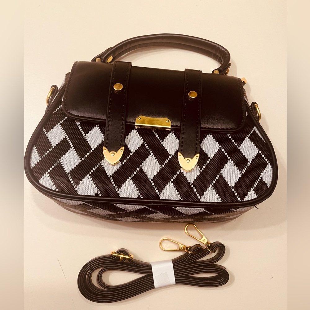 Crossbody bag for women elegant style